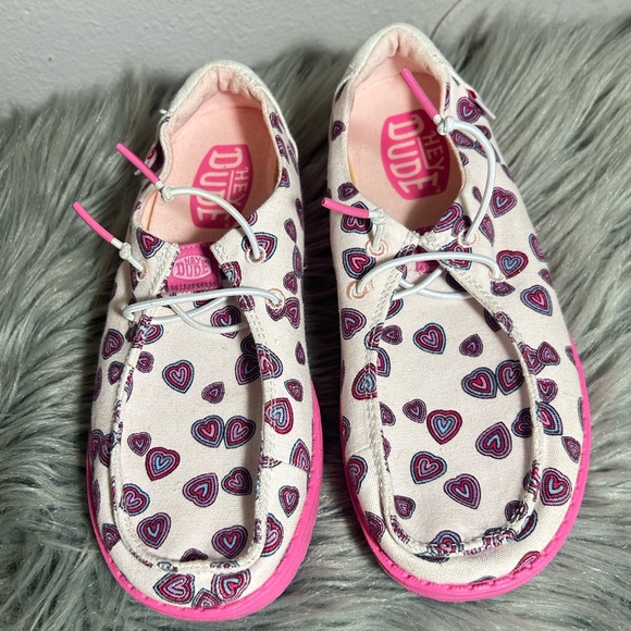 Hey Dude Wendy Hearts PS Girls Pink Women's Heart Patterned Shoes Size Y5 / L6 - Picture 7 of 10